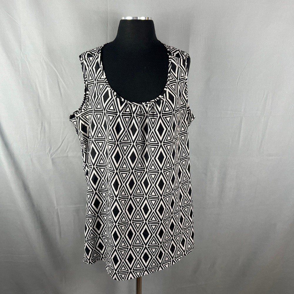 Perseption Tunic Tank Top Womens 2XL Black White Geometric Curved Hem Sleeveless